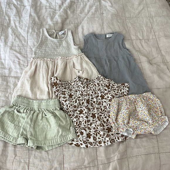 12-24m baby girl bundle | Zara, SANNA, Cecil and Lou, Old Navy, Easy Peasy - Picture 4 of 12